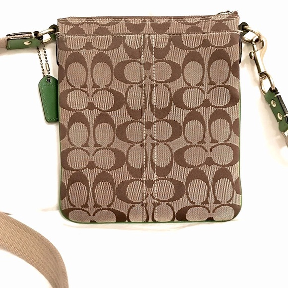 Coach Rare 41054 Hampton Nancy Zebra Signature Swingpack Stripe - Picture 3 of 14